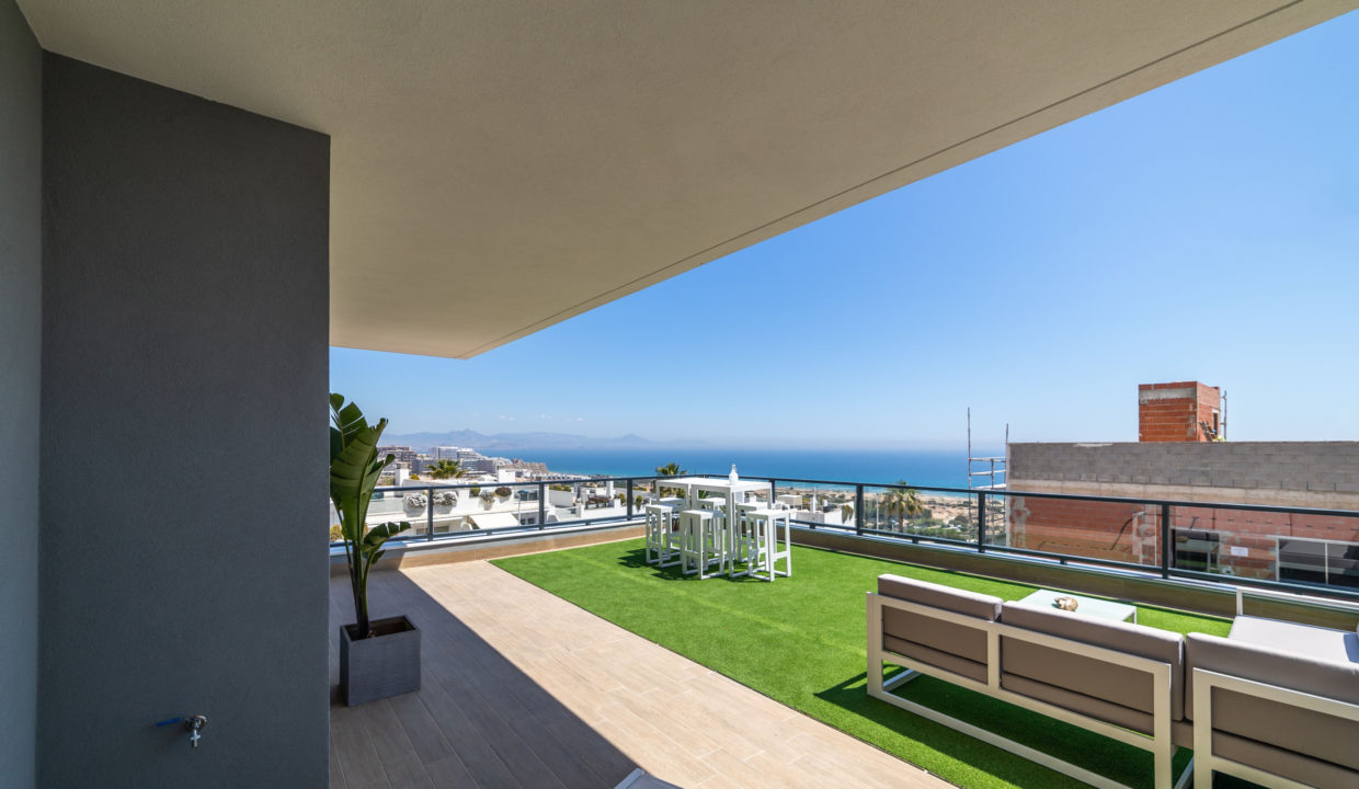A10_Iconic_Gran-Alacant_terrace_May-2021-scaled