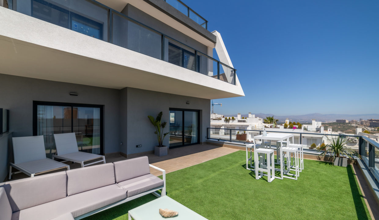 A11_Iconic_Gran-Alacant_solarium_May-21-scaled