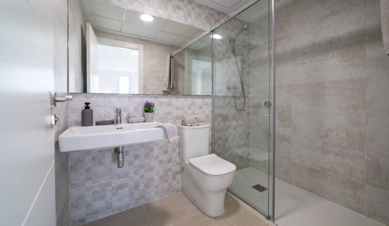 B12-Kiruna-HILLS-Bathroom_May-2021-scaled