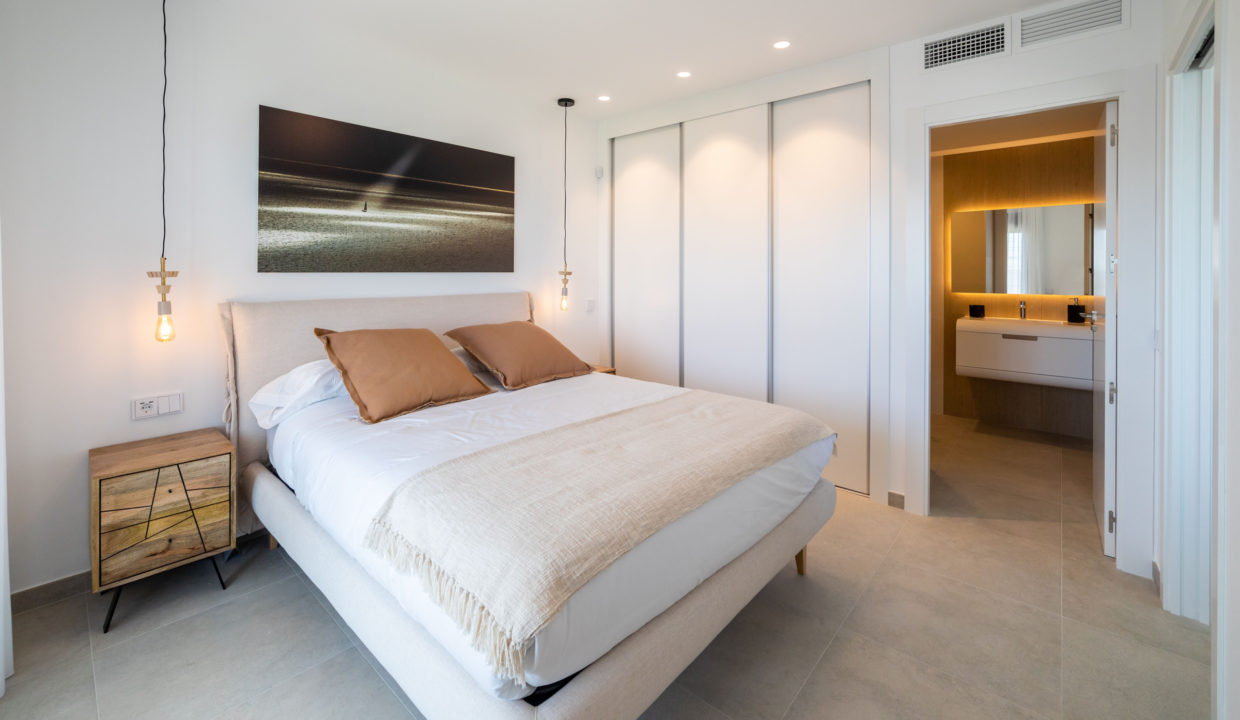 B5.1-Iconic-Gran-Alacant-bedroom_May-21-scaled