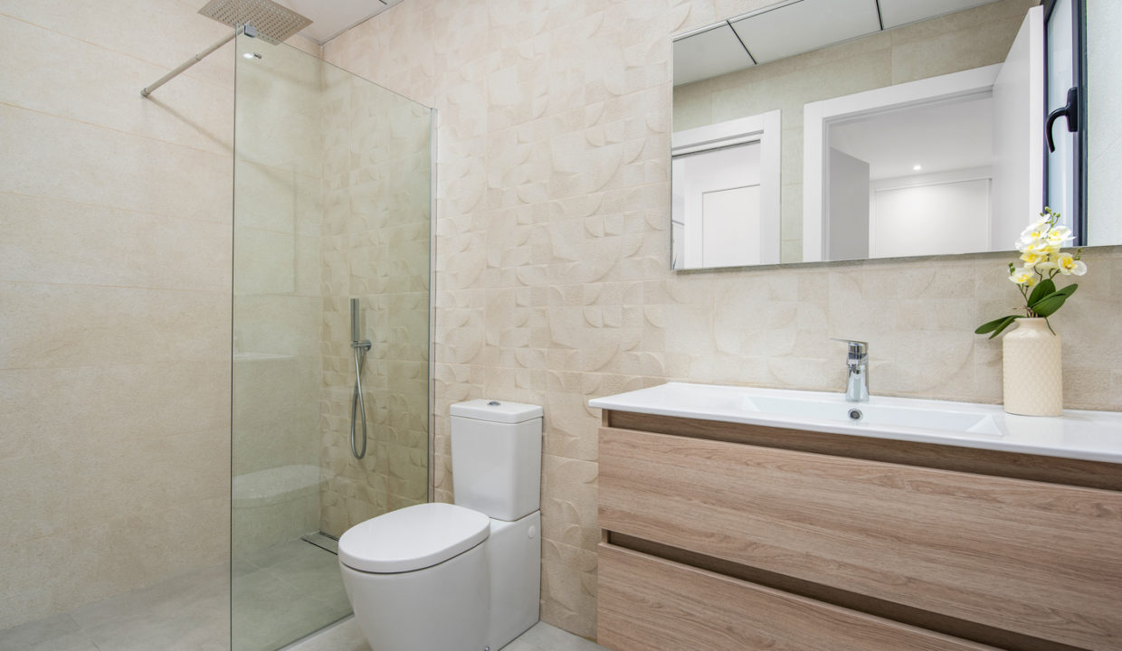 SANTORINI_REF-BANOS-COMPARTIDO