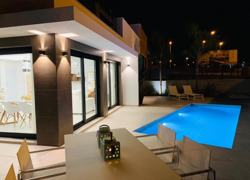 WhatsApp-Image-2019-05-20-at-11.18.05