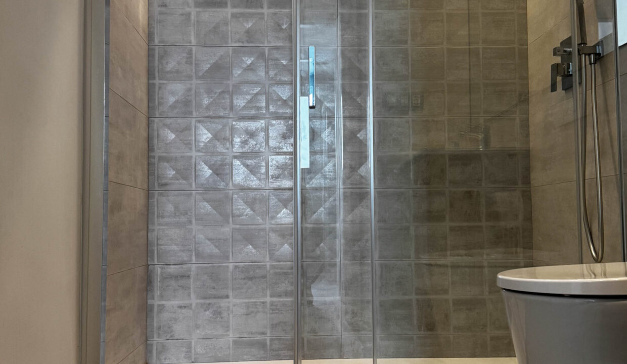 img_3460jpg_53668528318_o-scaled