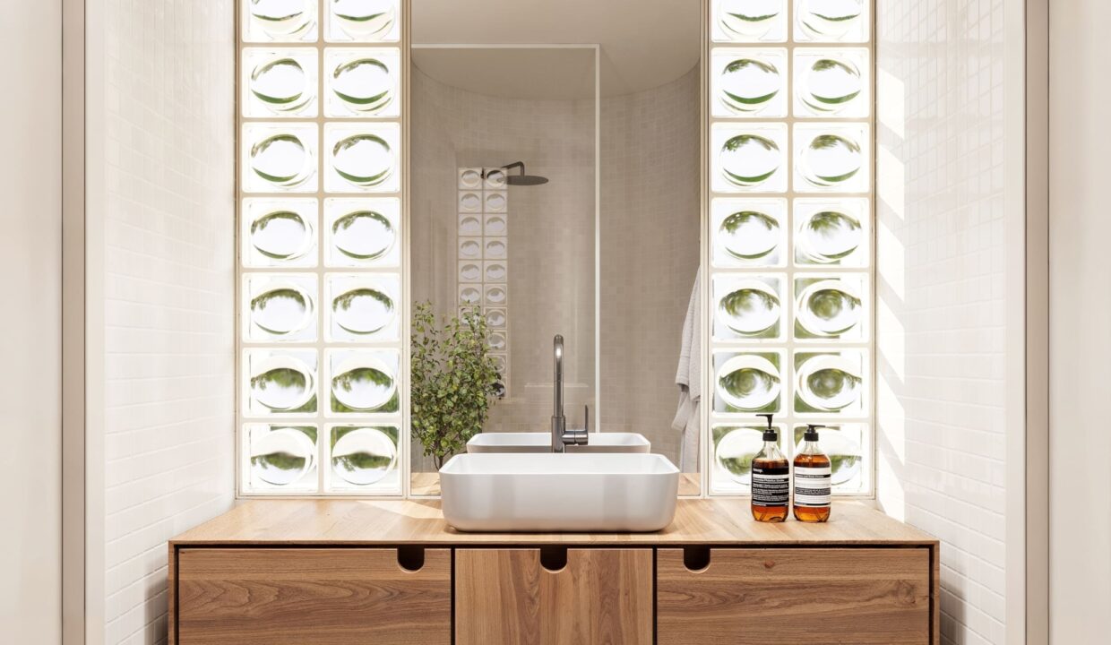 17-Larcosta-Homes-shared-Bathroom-1-scaled