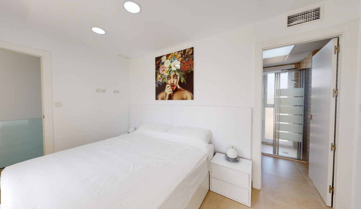 22.-top-floor-main-bedroom-scaled