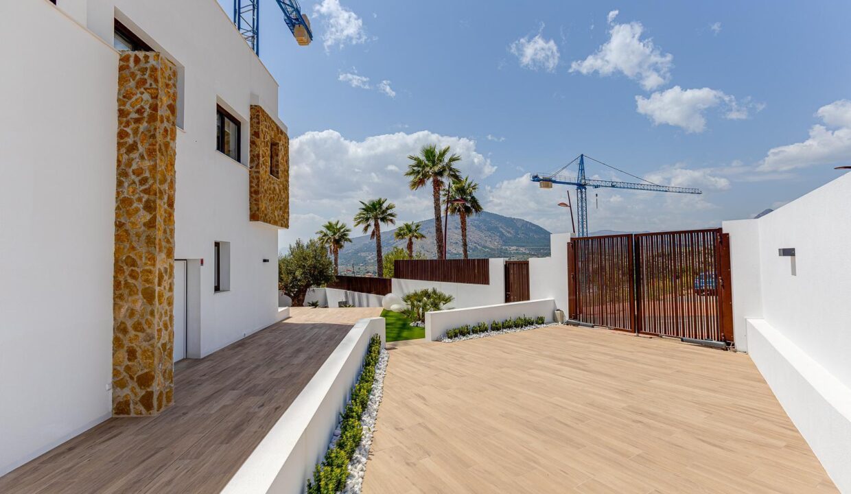 100072-Vrijstaande-villas-met-uitzicht-op-zee-en-de-bergen-in-Balcon-de-Finestrat-32