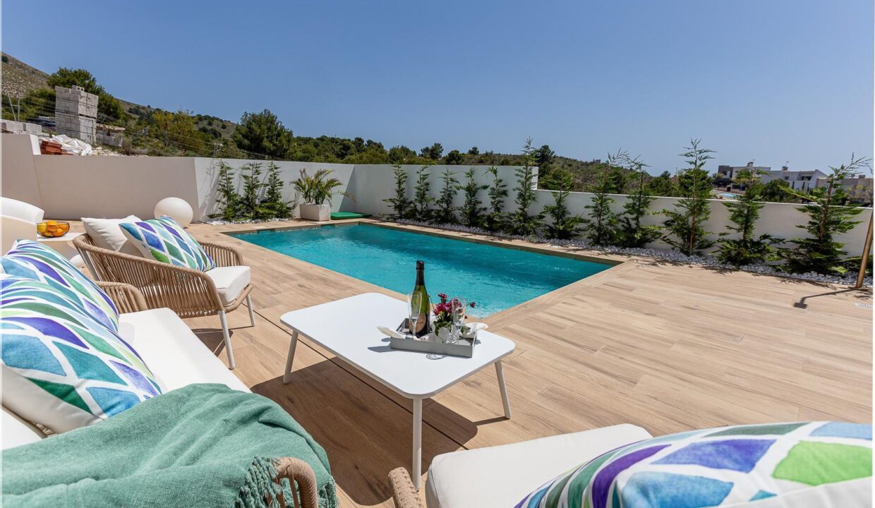 100072-Vrijstaande-villas-met-uitzicht-op-zee-en-de-bergen-in-Balcon-de-Finestrat-47