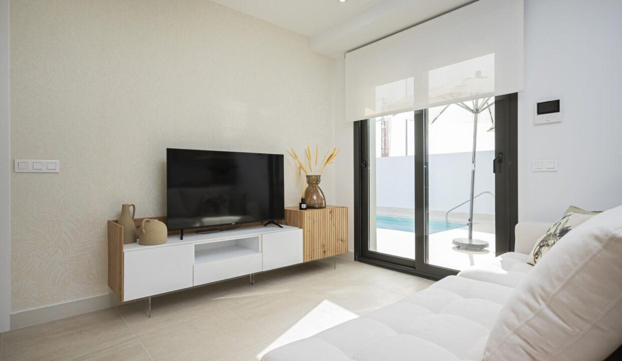 102419-Half-vrijstaande-villas-in-Torrevieja-21