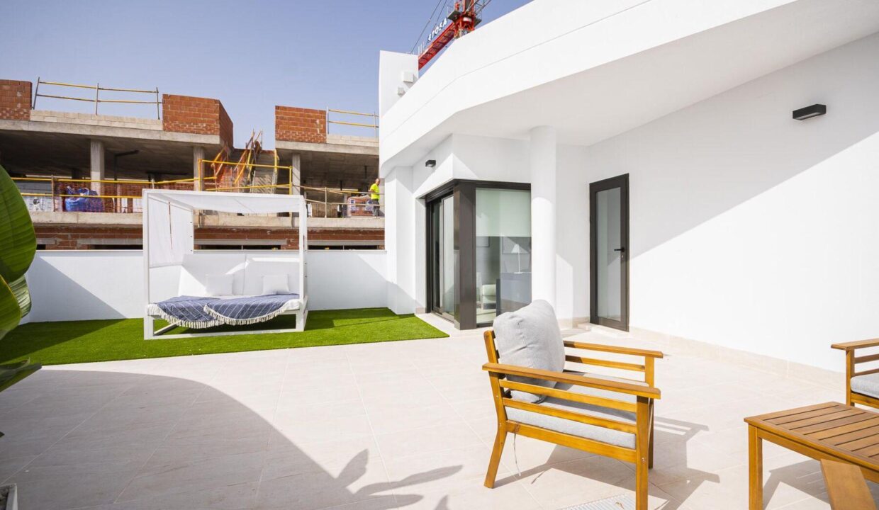 102419-Half-vrijstaande-villas-in-Torrevieja-28