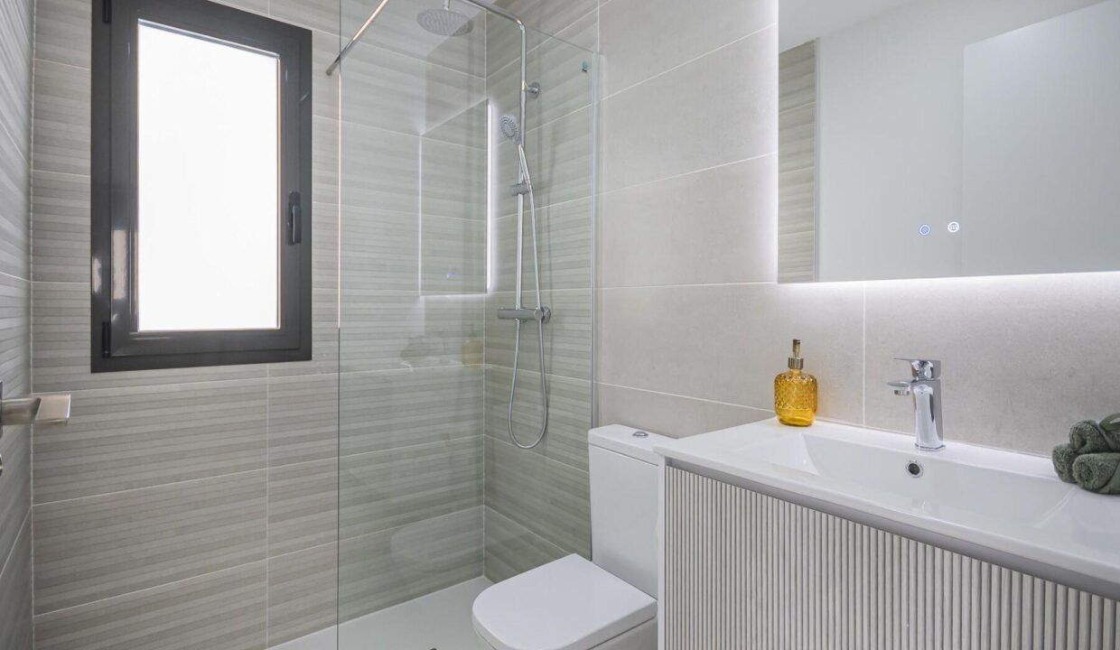 102419-Half-vrijstaande-villas-in-Torrevieja-5