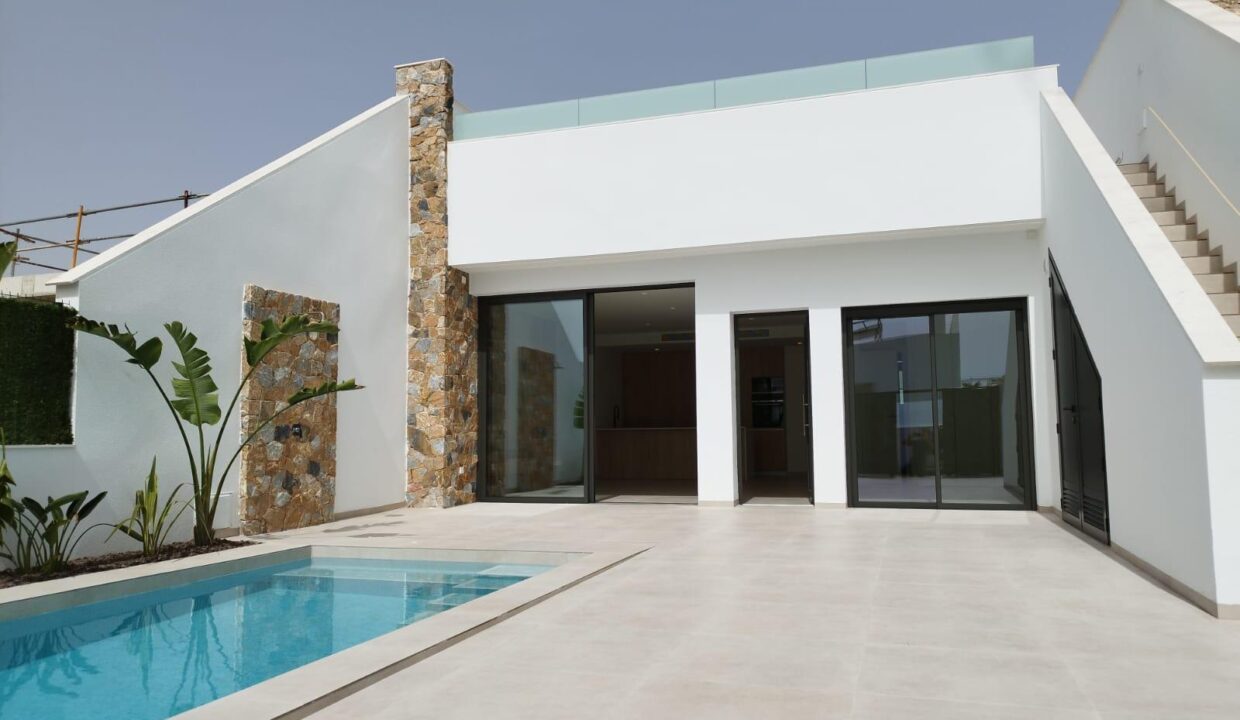 104078-Mooie-vrijstaande-villa-in-Los-Alcazares-Murcia-7