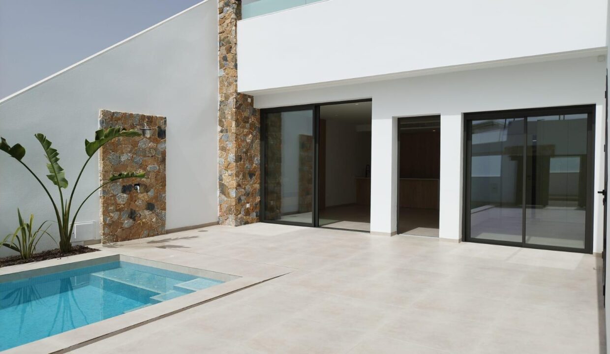 104078-Mooie-vrijstaande-villa-in-Los-Alcazares-Murcia-9