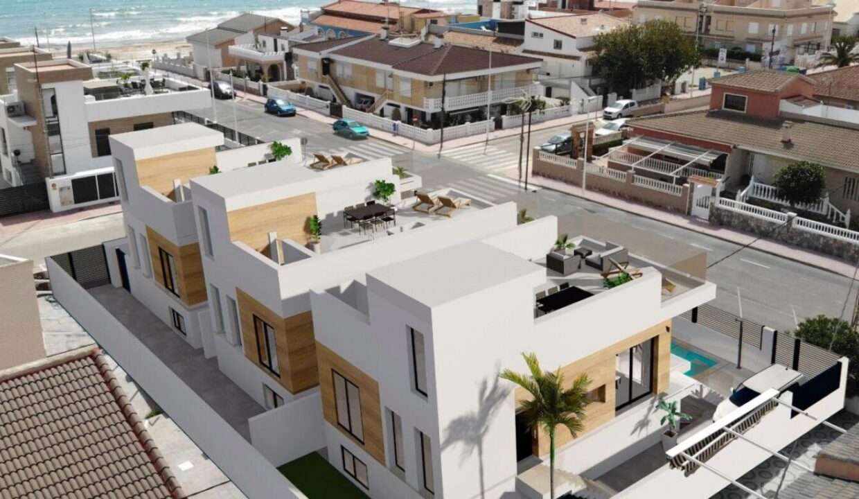 104492-Vrijstaande-villas-op-70-meter-van-de-zee-in-Torrevieja-10
