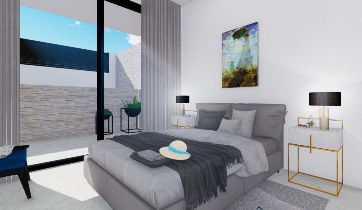 104492-Vrijstaande-villas-op-70-meter-van-de-zee-in-Torrevieja-3