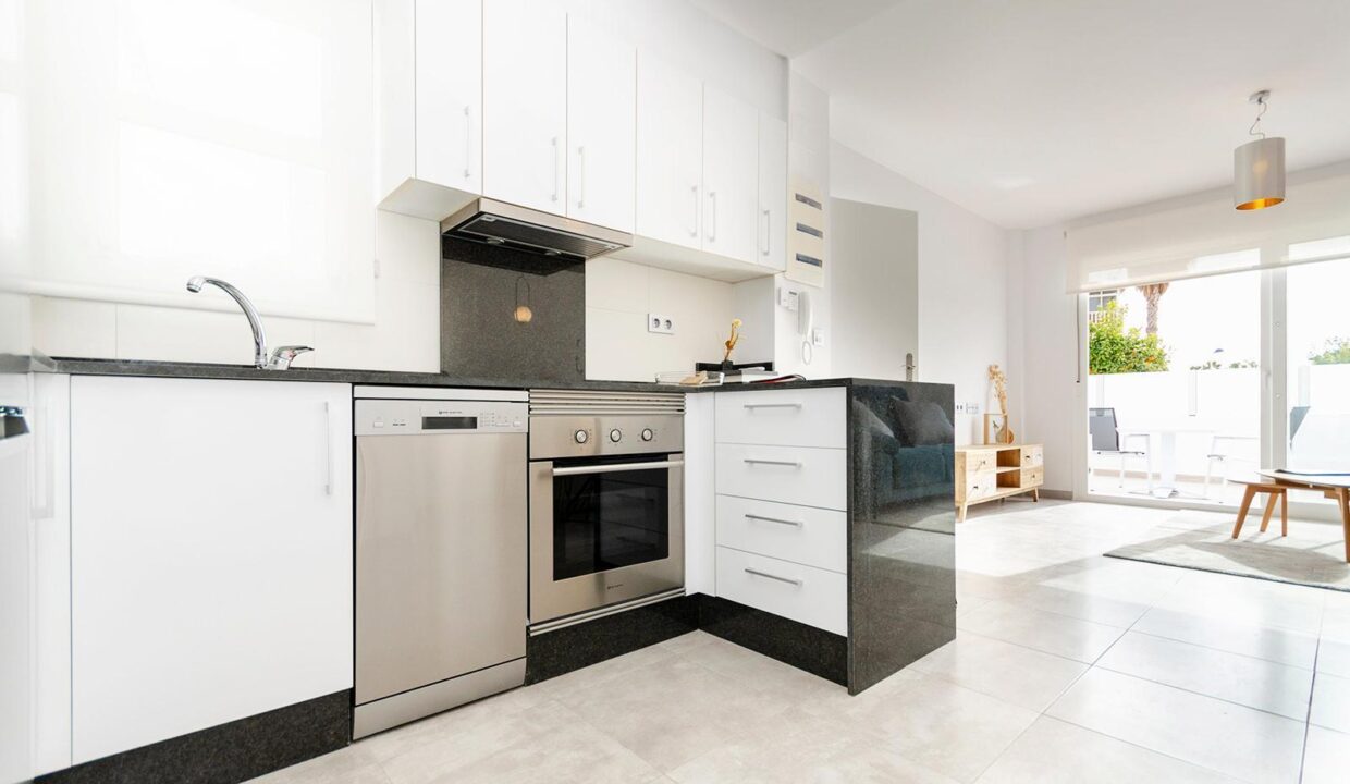 107359-Prachtige-vrijstaande-villas-in-Torrevieja-17