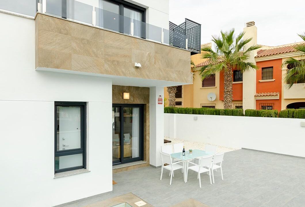 107359-Prachtige-vrijstaande-villas-in-Torrevieja-42