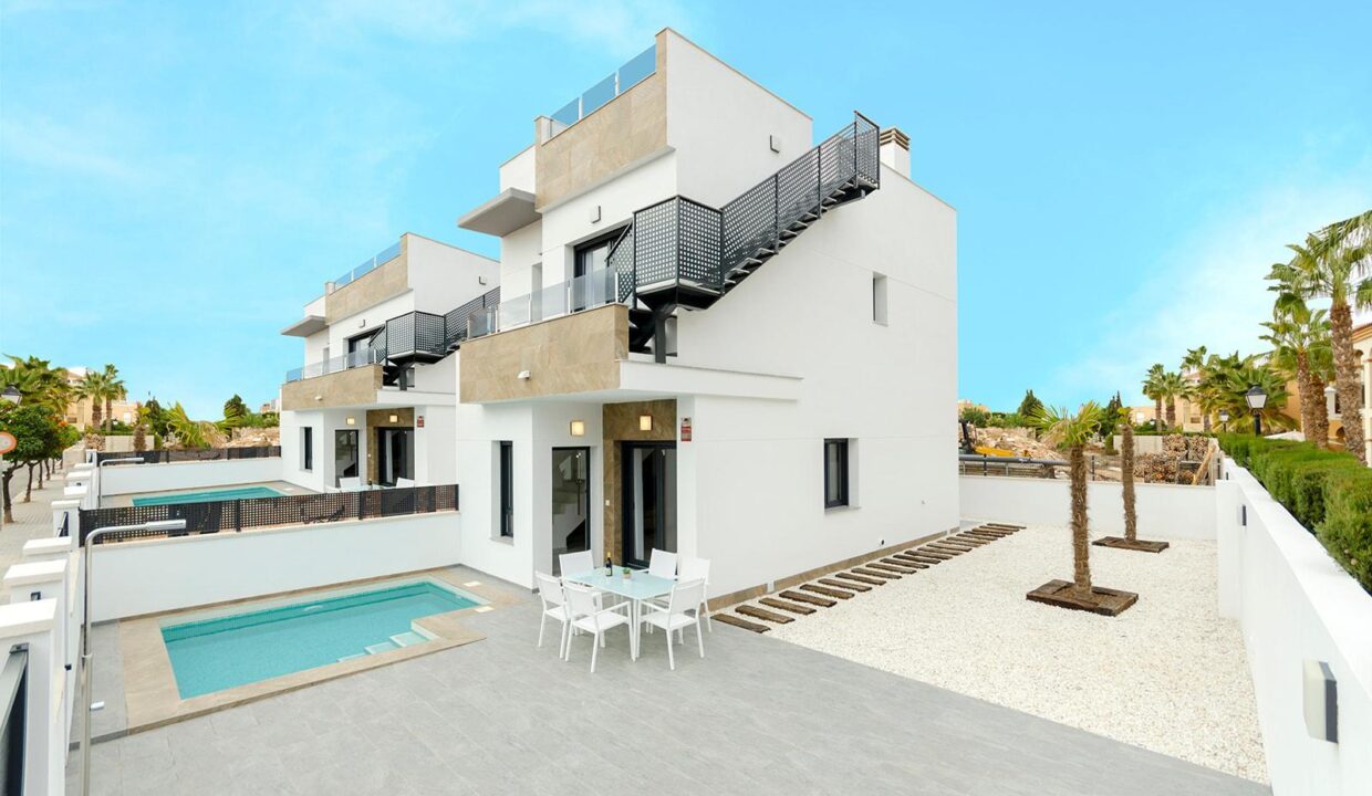 107359-Prachtige-vrijstaande-villas-in-Torrevieja-46
