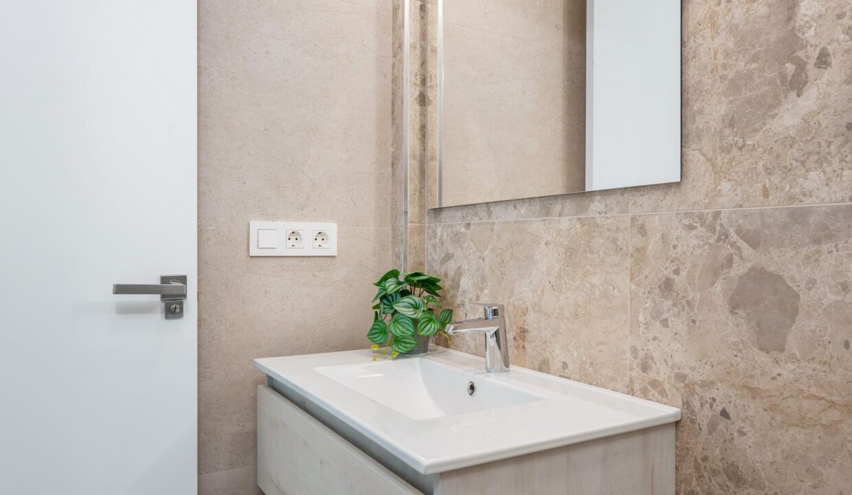 108876-Vrijstaande-villa-op-700-meter-van-de-zee-in-Los-Alcazares-Murcia-12