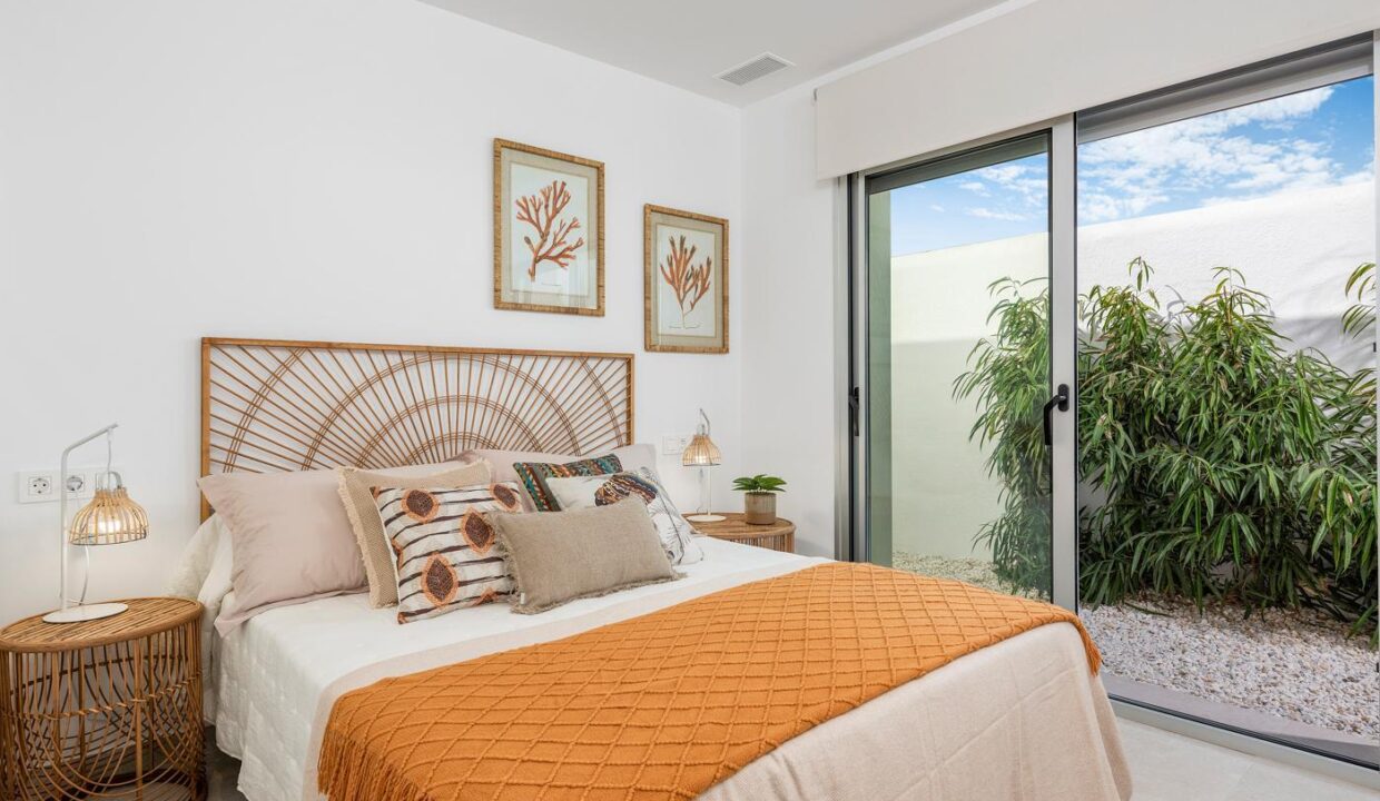 108876-Vrijstaande-villa-op-700-meter-van-de-zee-in-Los-Alcazares-Murcia-16