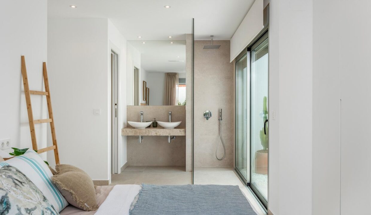 108876-Vrijstaande-villa-op-700-meter-van-de-zee-in-Los-Alcazares-Murcia-26