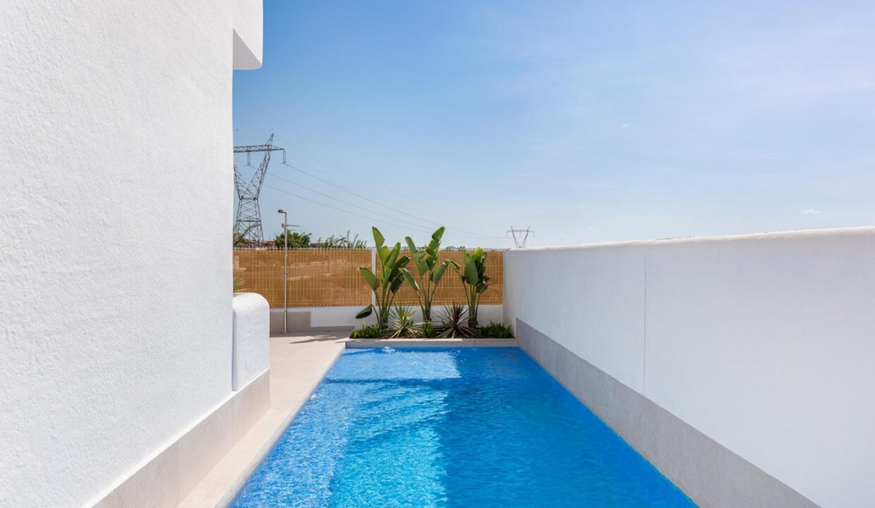 108876-Vrijstaande-villa-op-700-meter-van-de-zee-in-Los-Alcazares-Murcia-51