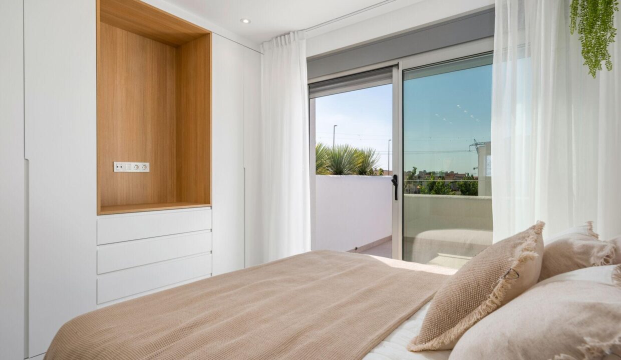 108935-Vrijstaande-villa-op-700-meter-van-de-Mar-Menor-in-Los-Alcazares-Murcia-12
