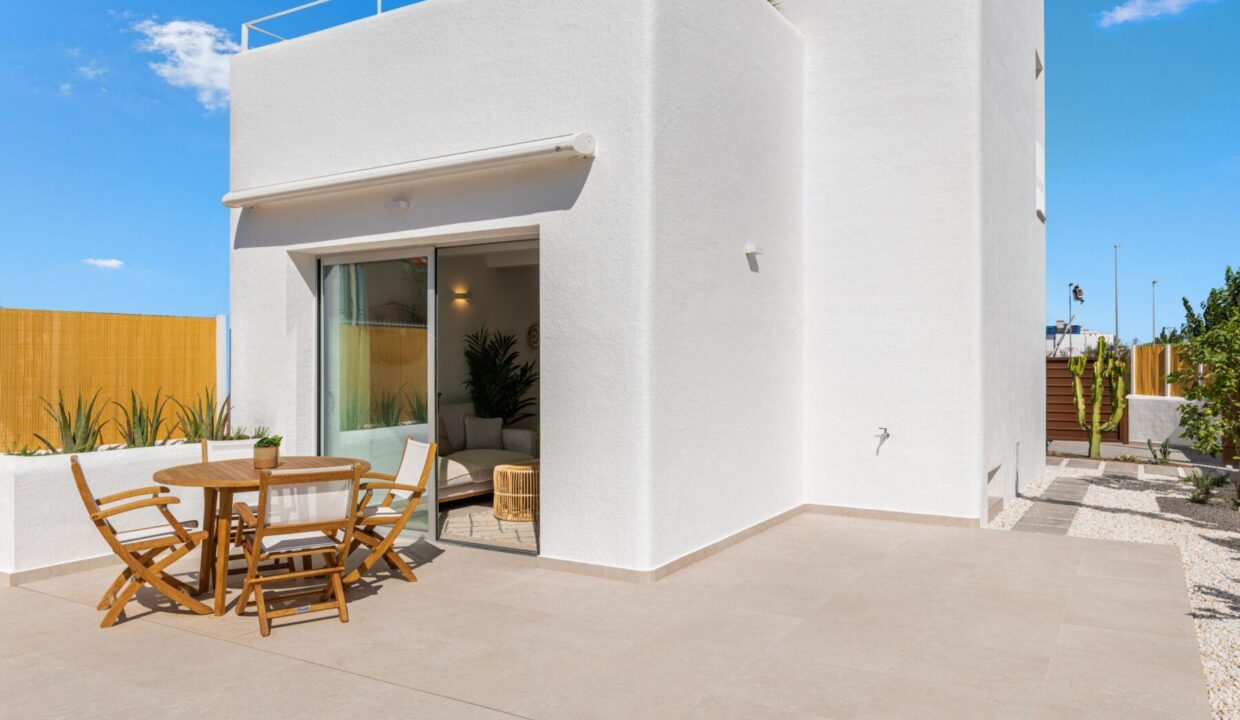 108935-Vrijstaande-villa-op-700-meter-van-de-Mar-Menor-in-Los-Alcazares-Murcia