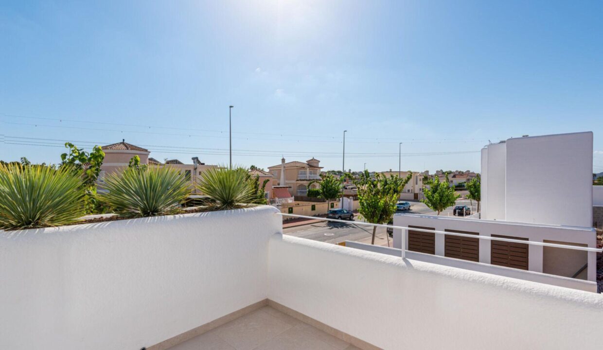 108935-Vrijstaande-villa-op-700-meter-van-de-Mar-Menor-in-Los-Alcazares-Murcia-25