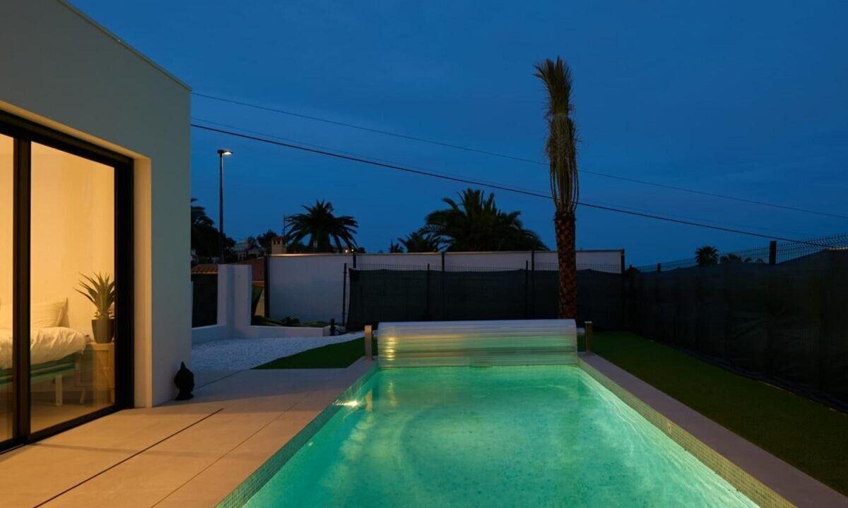114229-Prachtige-vrijstaande-villas-in-Alfaz-del-Pi-12