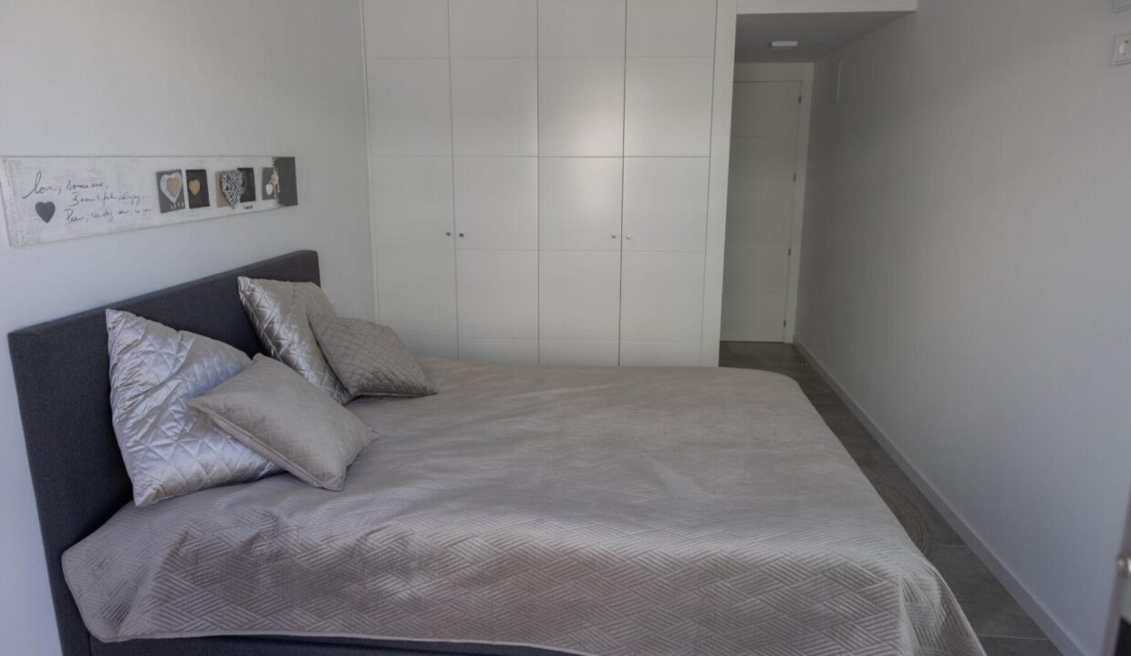 120316-Vrijstaande-villa-in-Finestrat-met-zeezicht-5
