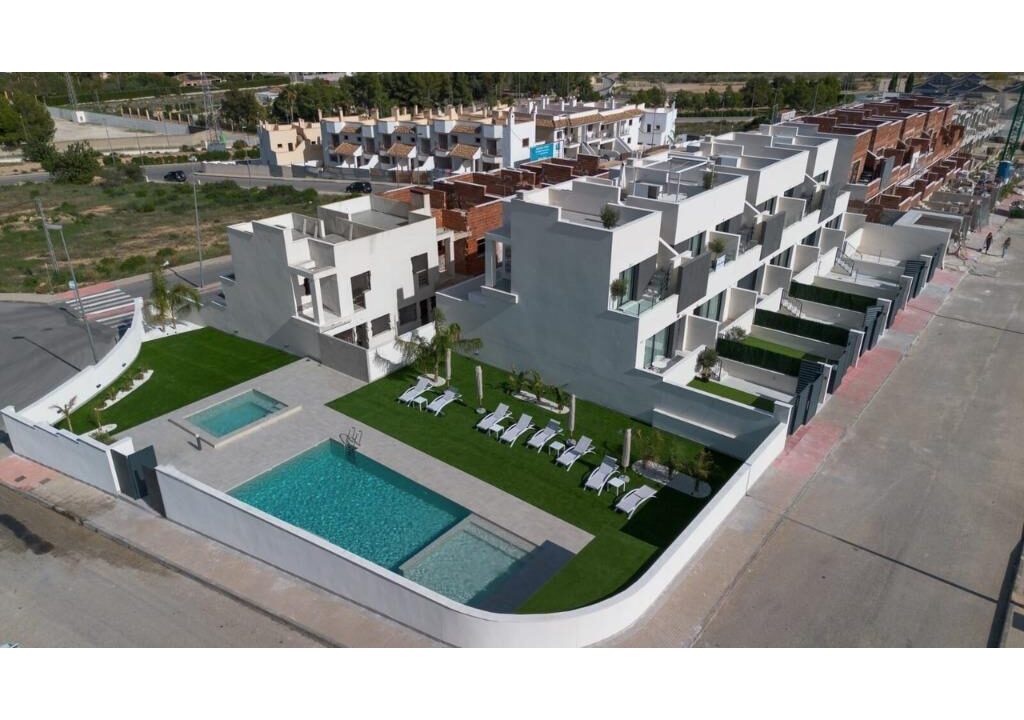 121984-Geschakelde-woningen-en-appartementen-in-Cox-Alicante-18