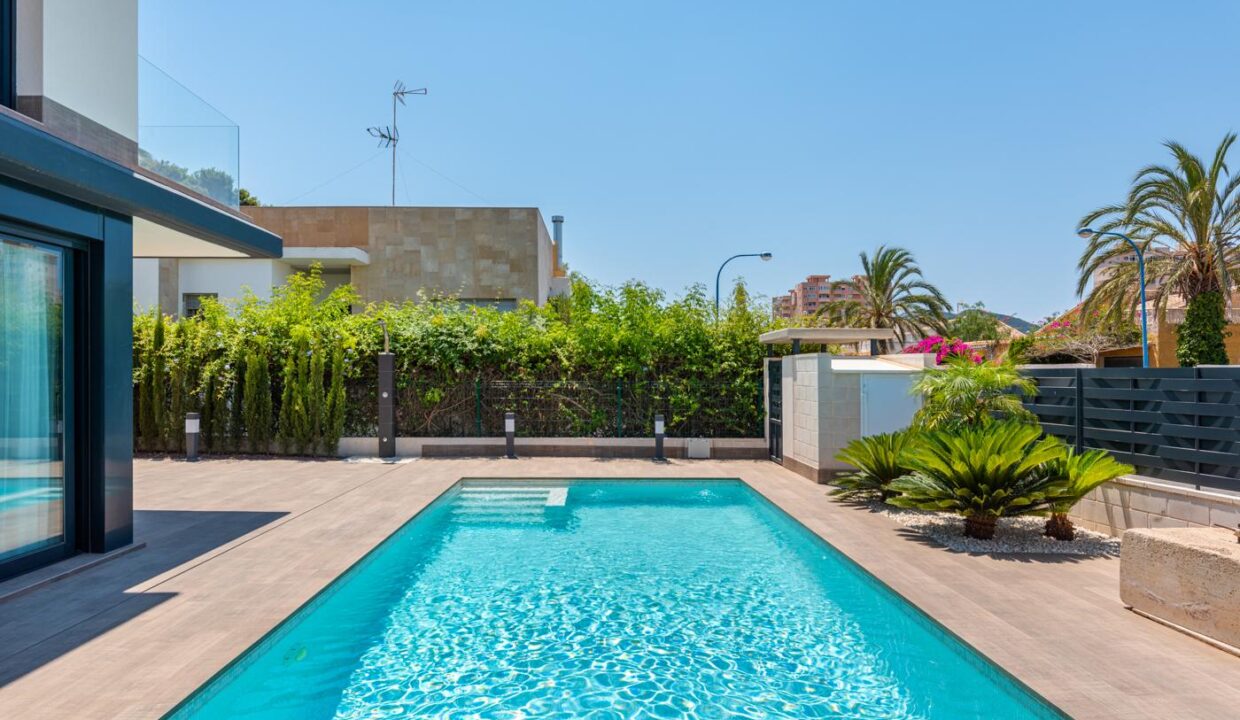 125401-Vrijstaande-woningen-op-slechts-een-paar-stappen-van-zee-in-La-Manga-del-Mar-Menor-22