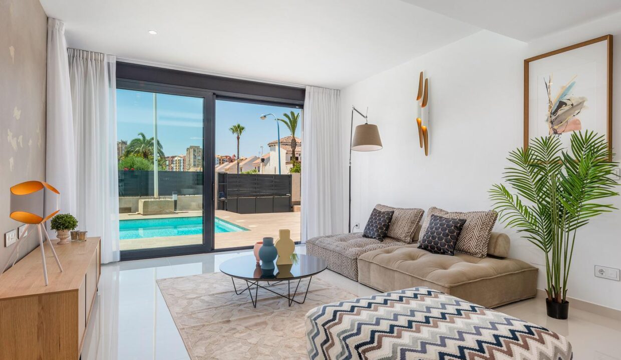 125401-Vrijstaande-woningen-op-slechts-een-paar-stappen-van-zee-in-La-Manga-del-Mar-Menor-36