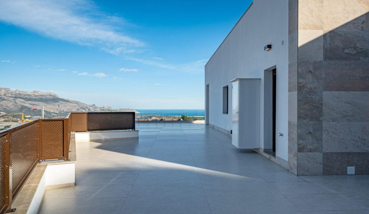 125806-Exclusieve-Vrijstaande-Villa-in-Polop-de-la-Marina-13