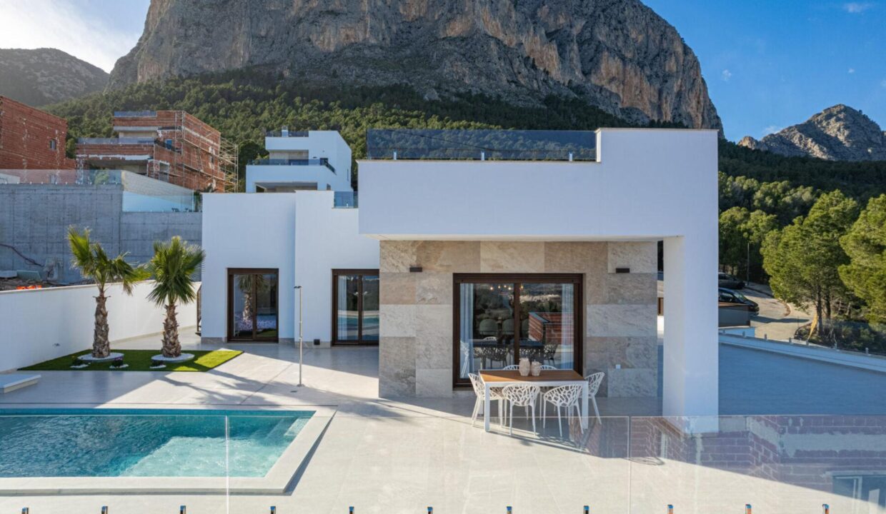 125806-Exclusieve-Vrijstaande-Villa-in-Polop-de-la-Marina-23