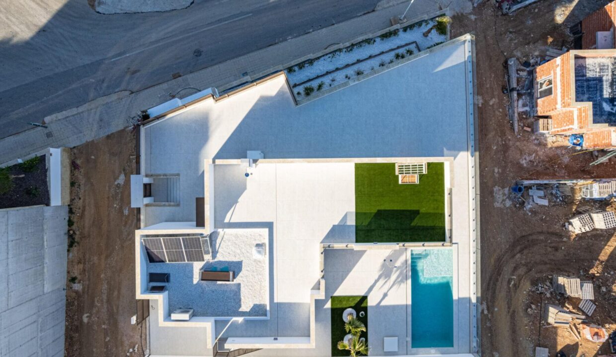 125806-Exclusieve-Vrijstaande-Villa-in-Polop-de-la-Marina-25