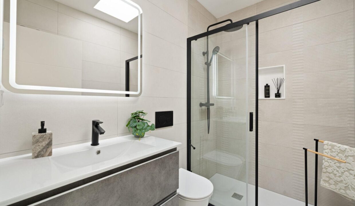 125806-Exclusieve-Vrijstaande-Villa-in-Polop-de-la-Marina-45