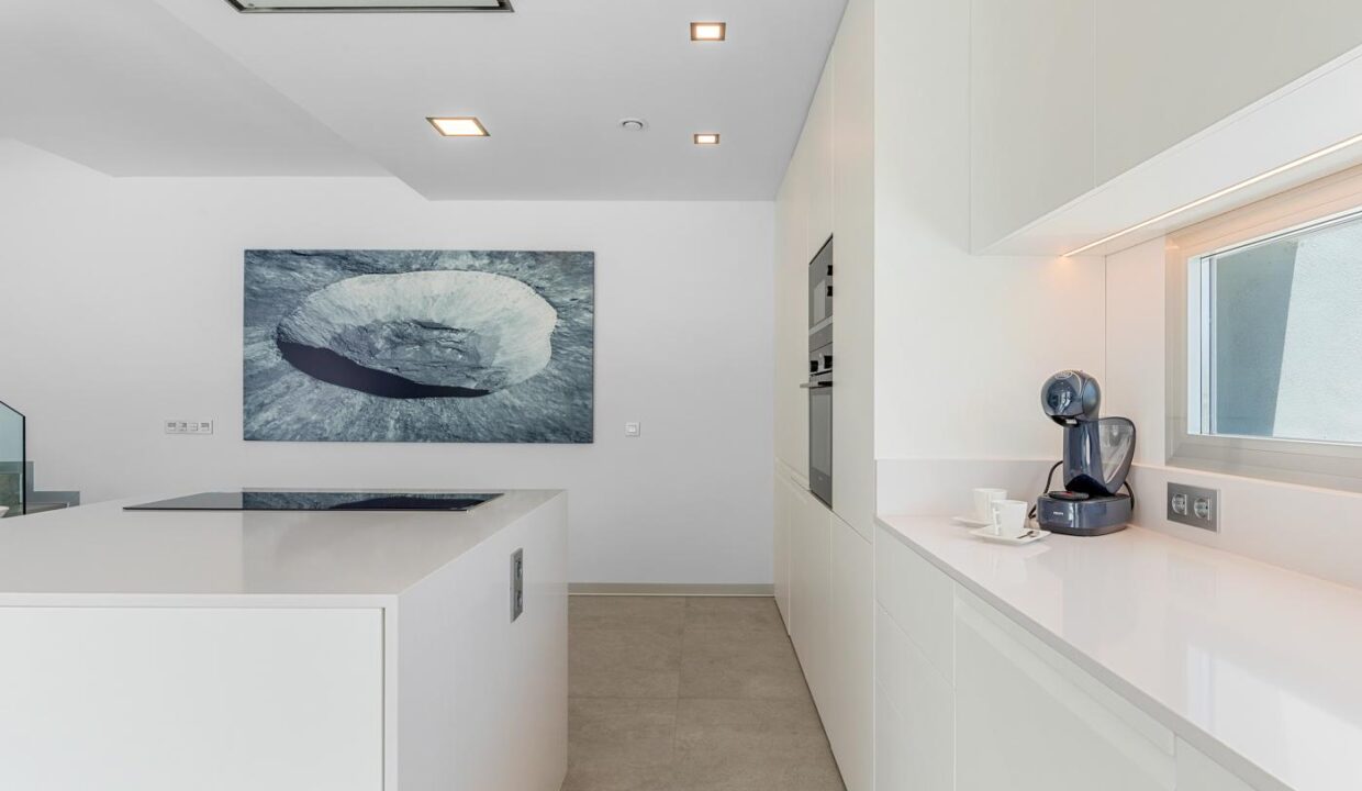 127628-Vrijstaande-villas-in-Finestrat-1