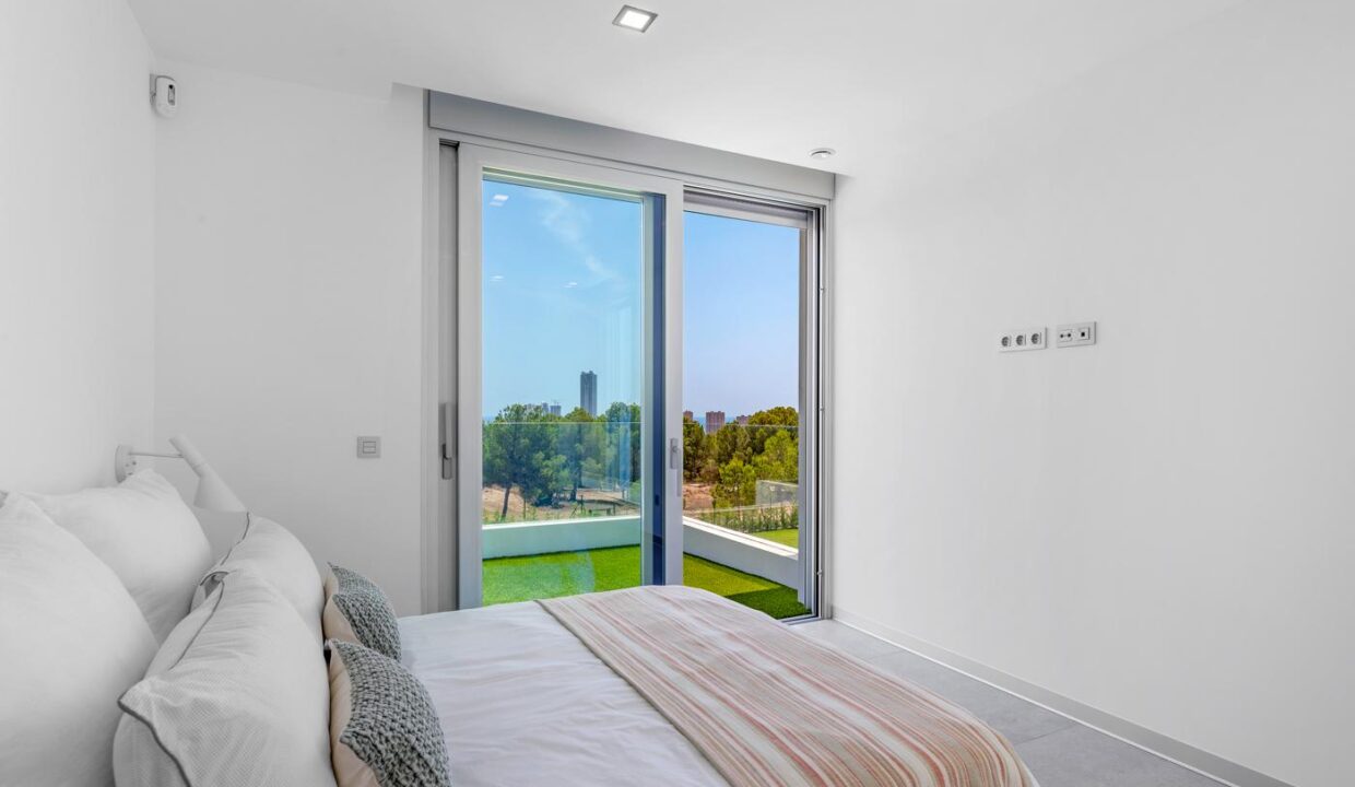 127628-Vrijstaande-villas-in-Finestrat-16