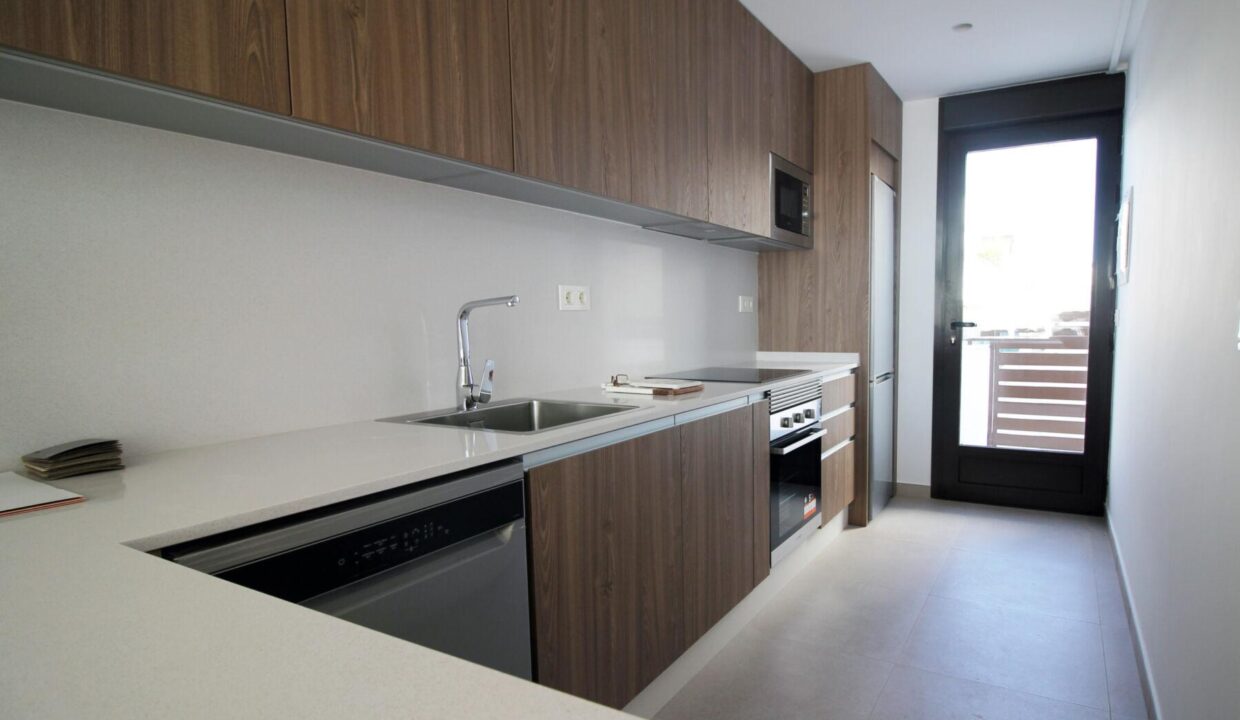 130831-Twee-onder-een-kapwoningen-met-3-of-4-slaapkamers-in-Pilar-de-la-Horadada-10