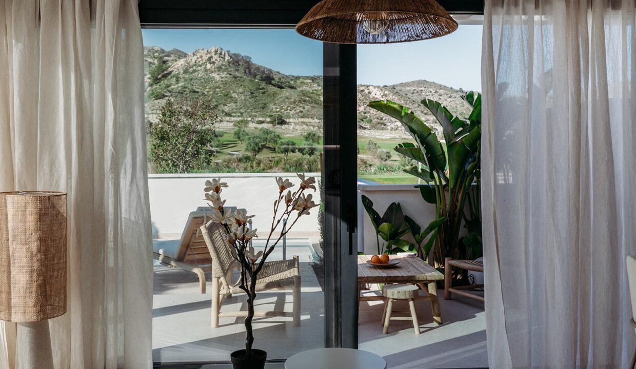 133374-Spectaculaire-mediterrane-villa-met-privezwembad-aan-de-eerste-lijn-van-de-golfbaan-–-Font-del-Llop-12