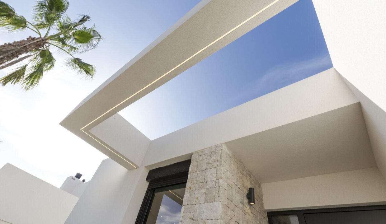 133584-Villa-aan-de-Golfbaan-in-Algorfa-10