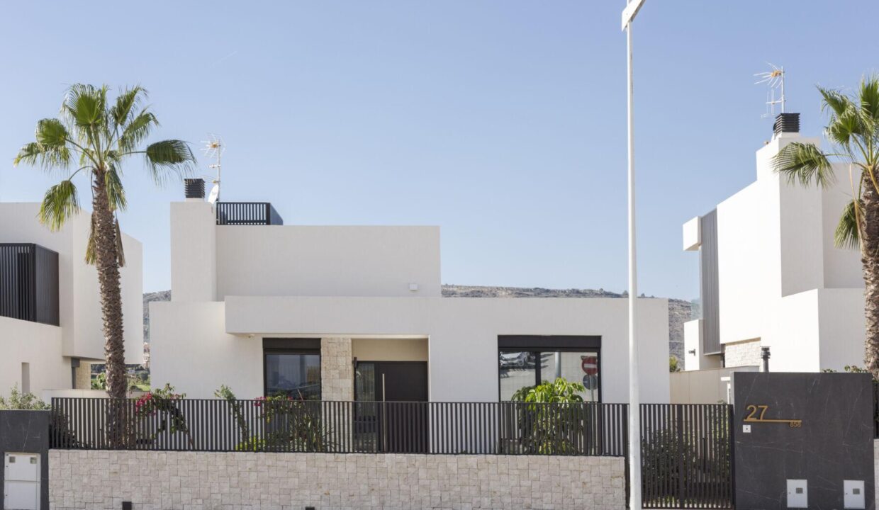 133584-Villa-aan-de-Golfbaan-in-Algorfa-8