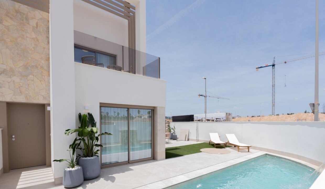 138271-Exclusieve-villas-naast-La-Serena-Golf-in-Los-Alcazares-31