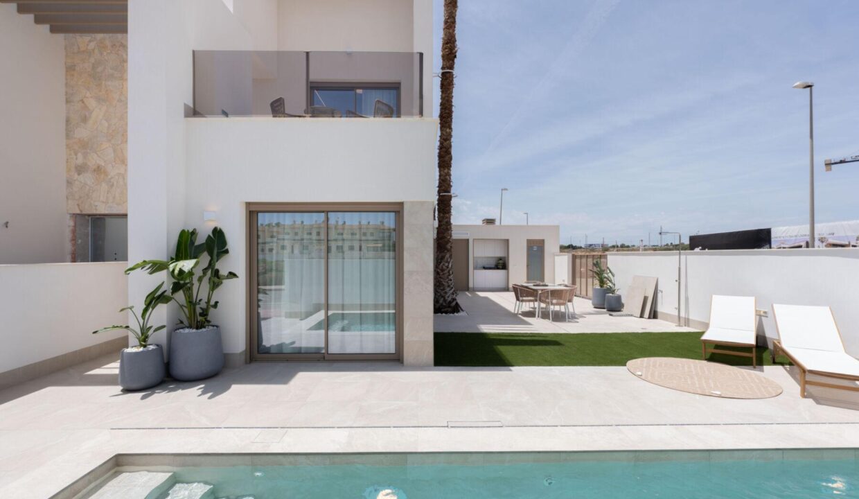 138271-Exclusieve-villas-naast-La-Serena-Golf-in-Los-Alcazares-38