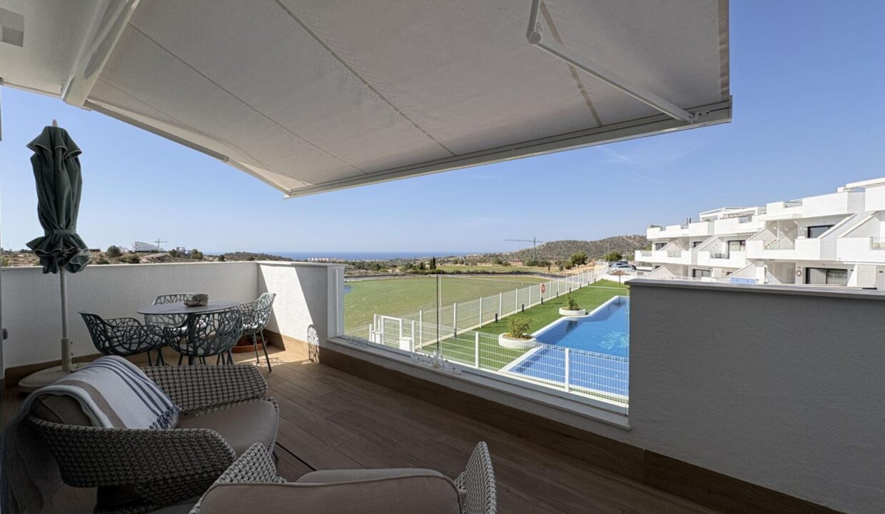 141401-Exclusief-penthouse-met-panoramisch-uitzicht-op-de-Campana-Golf-en-de-Middellandse-Zee-—-Finestrat-Costa-Blanca-1