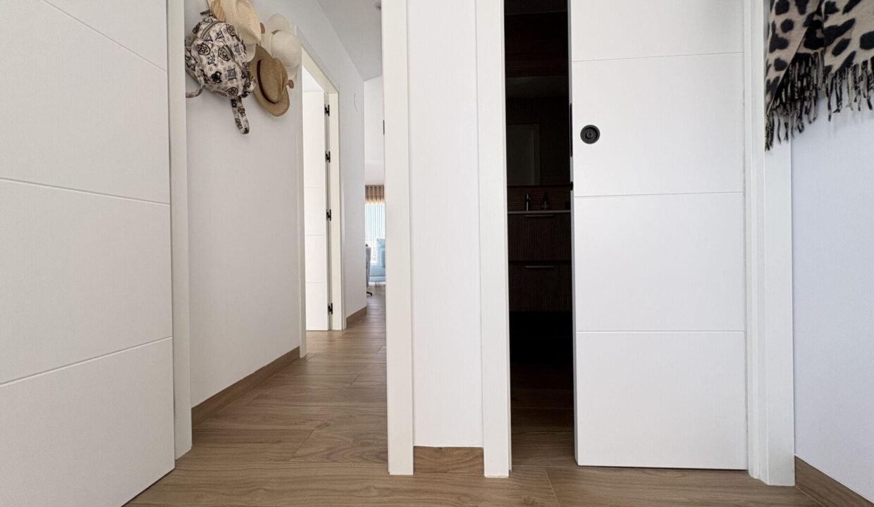 141401-Exclusief-penthouse-met-panoramisch-uitzicht-op-de-Campana-Golf-en-de-Middellandse-Zee-—-Finestrat-Costa-Blanca-2
