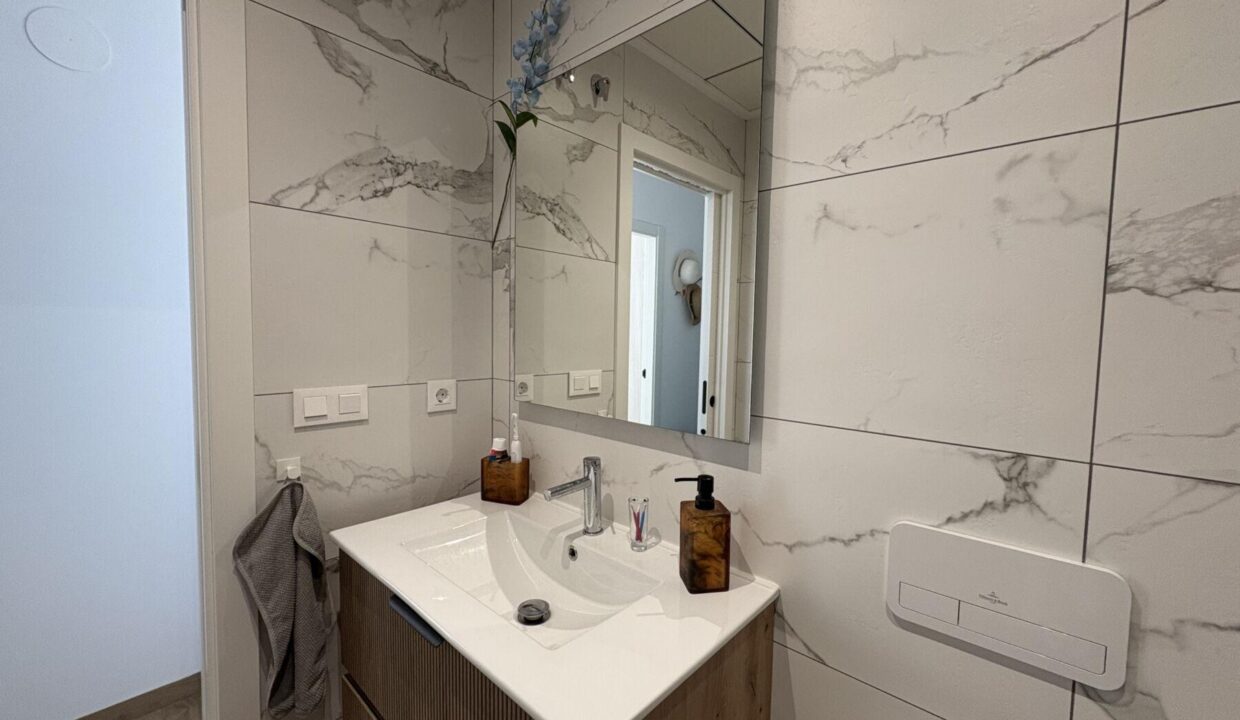 141401-Exclusief-penthouse-met-panoramisch-uitzicht-op-de-Campana-Golf-en-de-Middellandse-Zee-—-Finestrat-Costa-Blanca-23