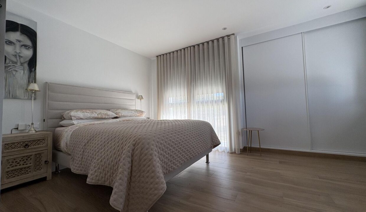 141401-Exclusief-penthouse-met-panoramisch-uitzicht-op-de-Campana-Golf-en-de-Middellandse-Zee-—-Finestrat-Costa-Blanca-25