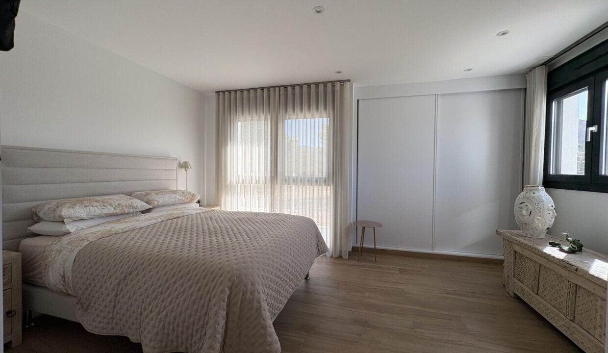 141401-Exclusief-penthouse-met-panoramisch-uitzicht-op-de-Campana-Golf-en-de-Middellandse-Zee-—-Finestrat-Costa-Blanca-26